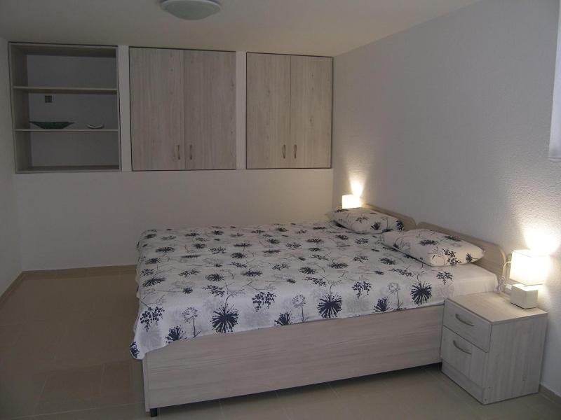 Apartmani Matela Petrcane Exterior foto